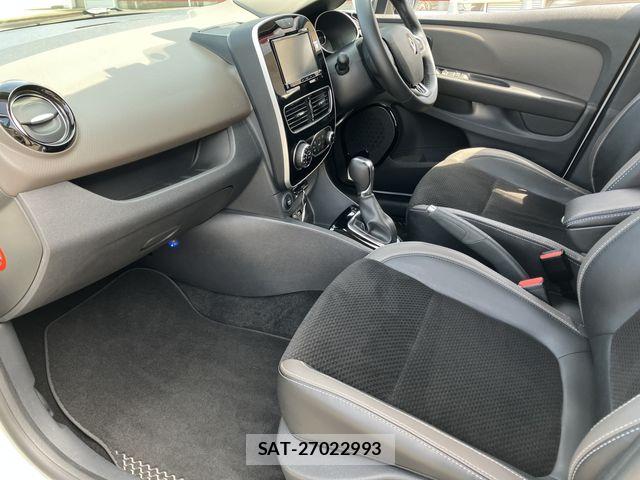 Renault LUTECIA 2017-03 7963562-11