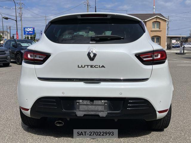 Renault LUTECIA 2017-03 7963562-6