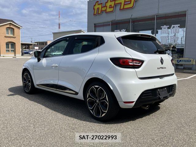Renault LUTECIA 2017-03 7963562-7
