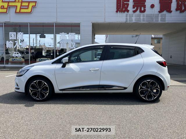 Renault LUTECIA 2017-03 7963562-8