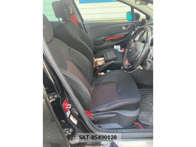 Renault LUTECIA 2014-06 8075355-9
