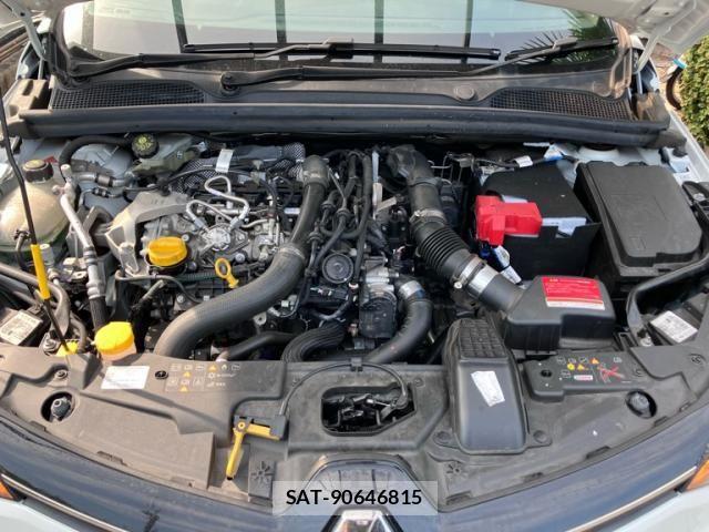 Renault LUTECIA 2022-03 8075354-11