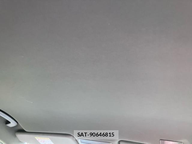 Renault LUTECIA 2022-03 8075354-14