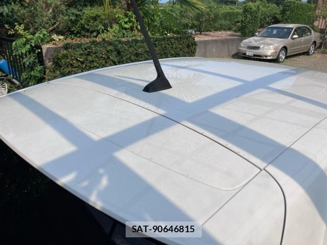 Renault LUTECIA 2022-03 8075354-8