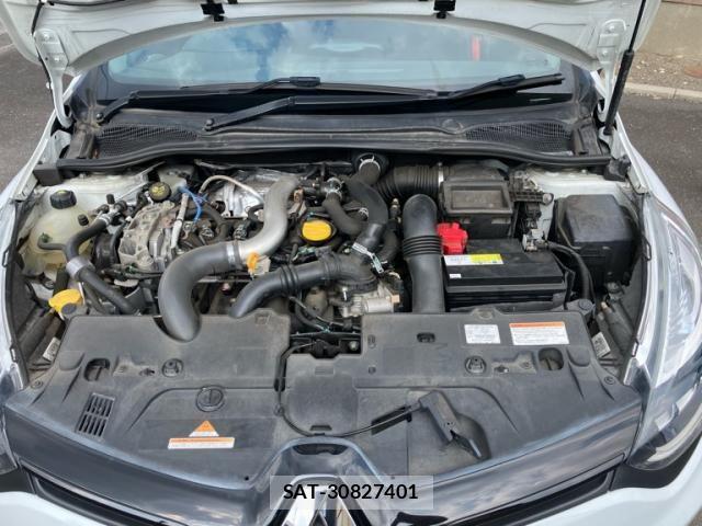 Renault LUTECIA 2019-09 8075353-12