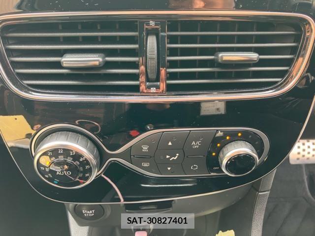 Renault LUTECIA 2019-09 8075353-26