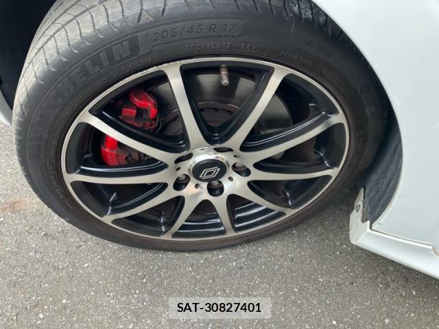 Renault LUTECIA 2019-09 8075353-8