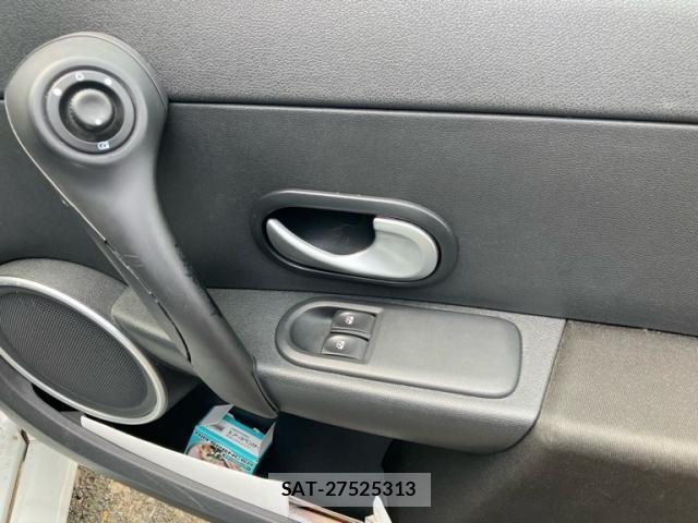 Renault LUTECIA 2010-09 8101570-9