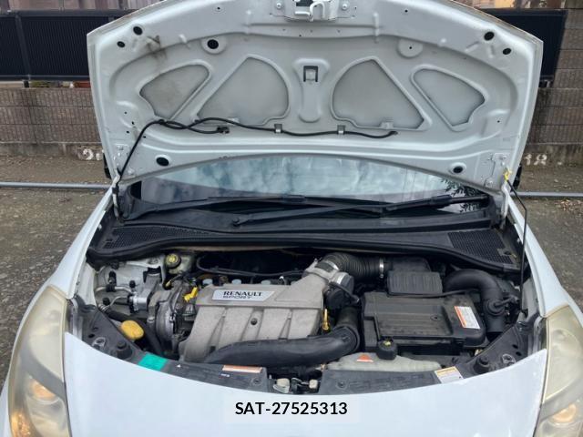Renault LUTECIA 2010-09 8101570-24