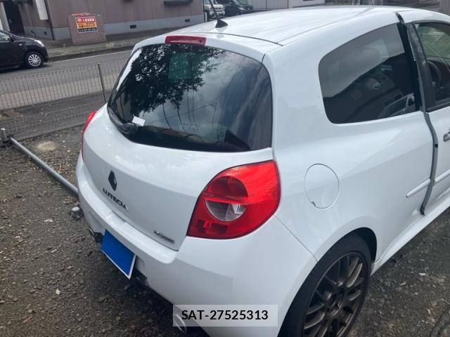 Renault LUTECIA 2010-09 8101570-6