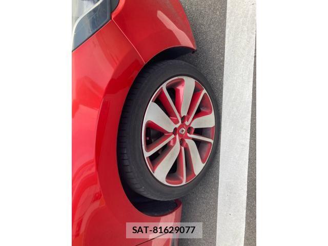 Renault LUTECIA 2013-09 8209865-10