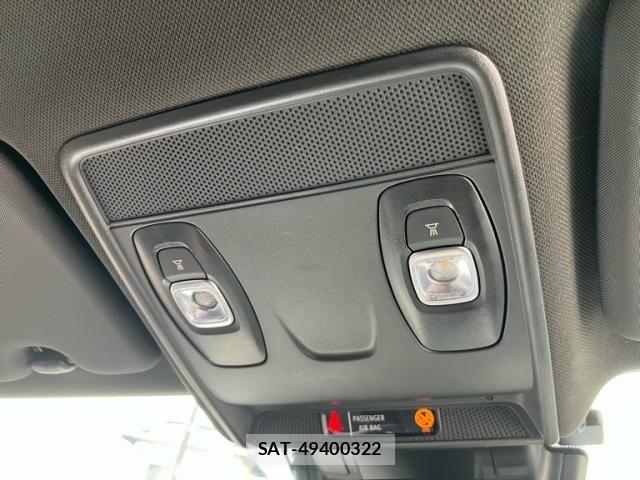 Renault LUTECIA 2022-02 8316720-24