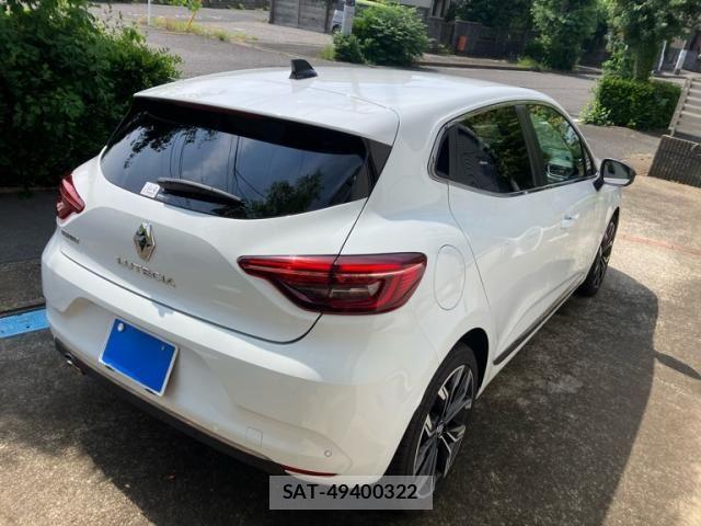 Renault LUTECIA 2022-02 8316720-4