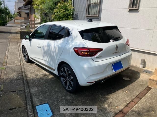 Renault LUTECIA 2022-02 8316720-5