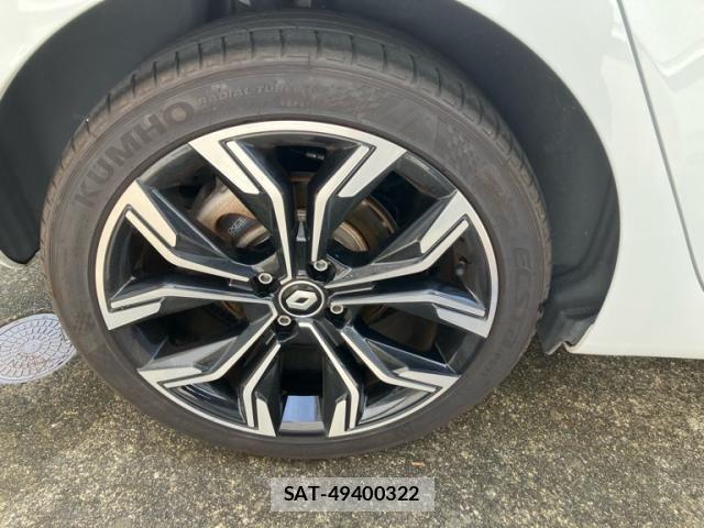 Renault LUTECIA 2022-02 8316720-8