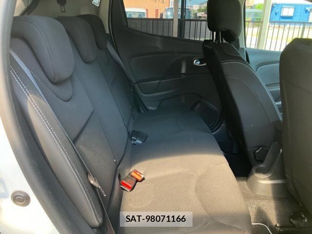 Renault LUTECIA 2016-12 8355488-11