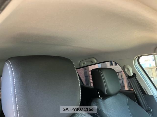 Renault LUTECIA 2016-12 8355488-13