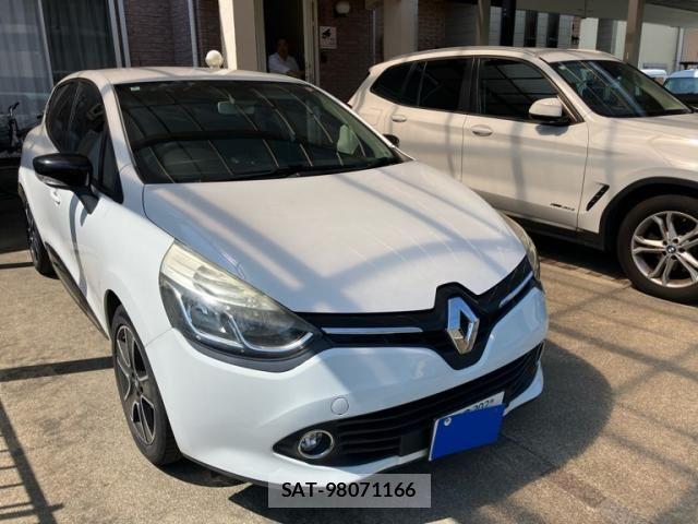 Renault LUTECIA 2016-12 8355488-3