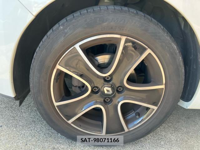 Renault LUTECIA 2016-12 8355488-7