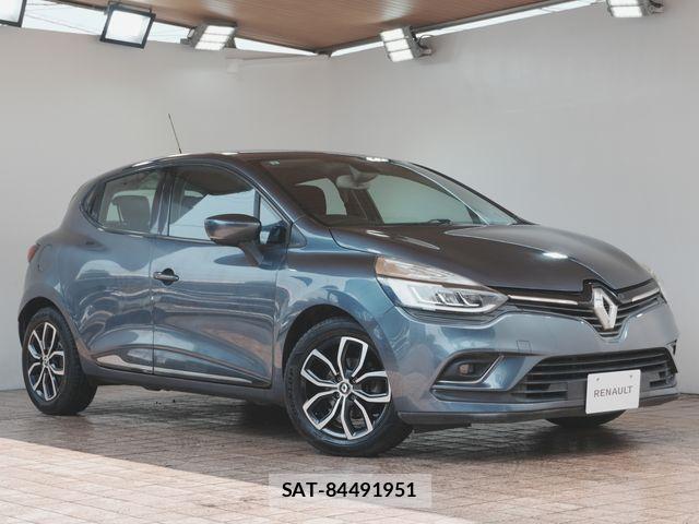 Renault LUTECIA 2017-08 8355486-0