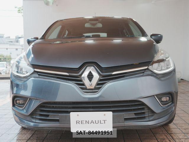 Renault LUTECIA 2017-08 8355486-9