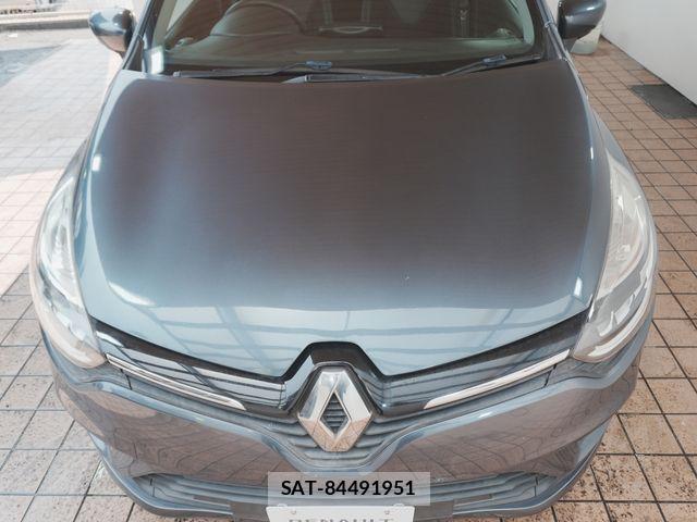 Renault LUTECIA 2017-08 8355486-12