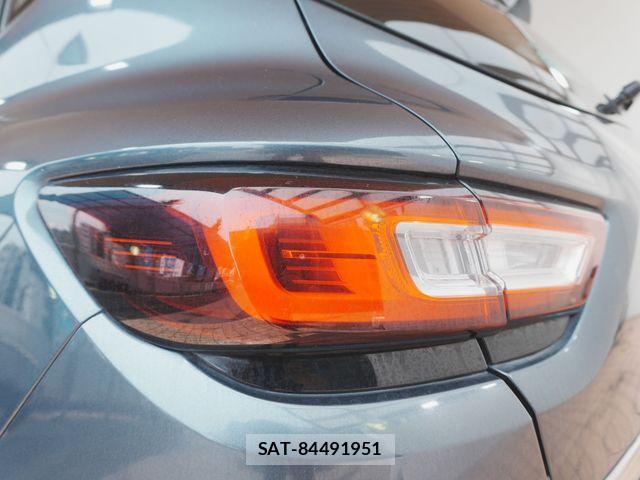 Renault LUTECIA 2017-08 8355486-24