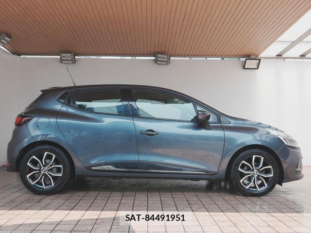Renault LUTECIA 2017-08 8355486-7