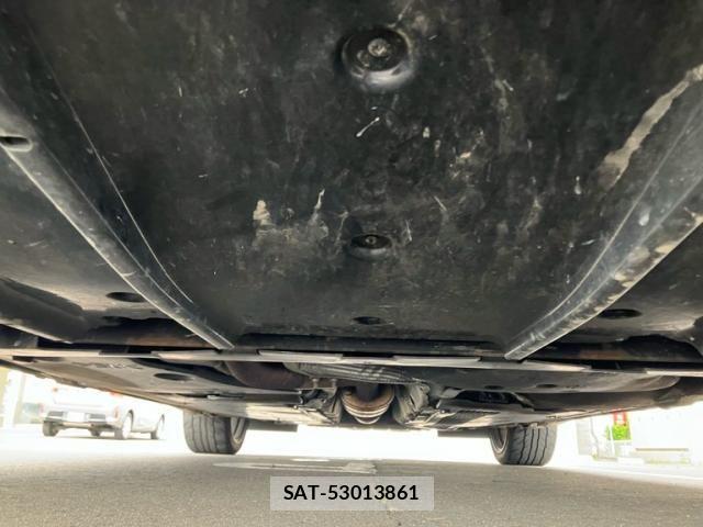 Renault LUTECIA 2014-12 8414694-11