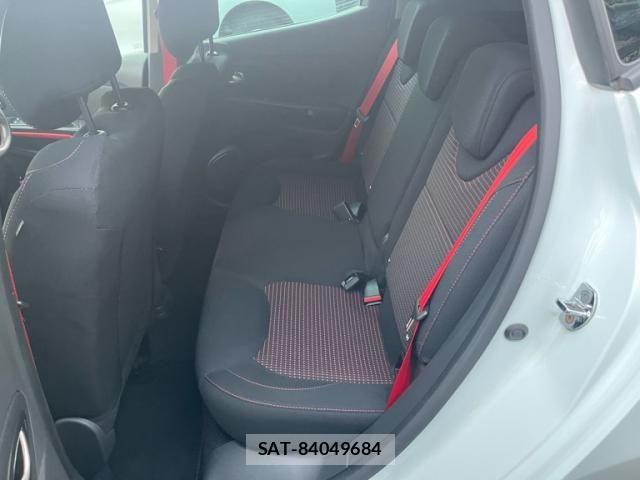 Renault LUTECIA 2016-12 8458314-9
