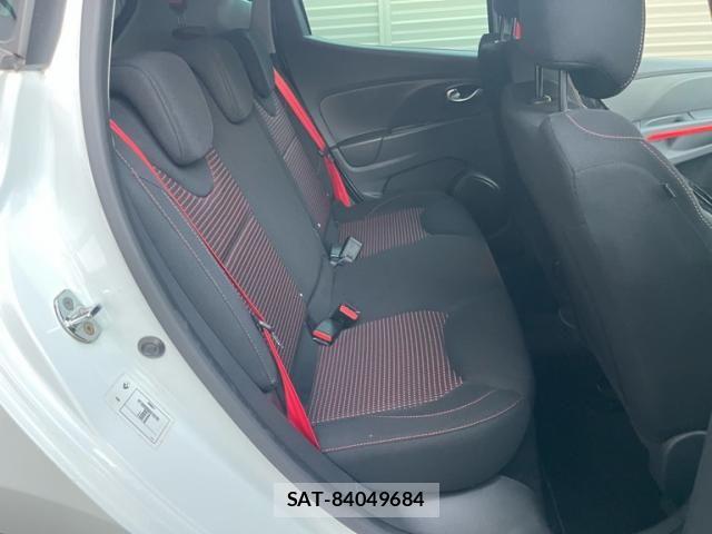 Renault LUTECIA 2016-12 8458314-10