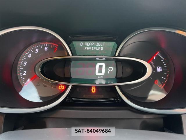 Renault LUTECIA 2016-12 8458314-15