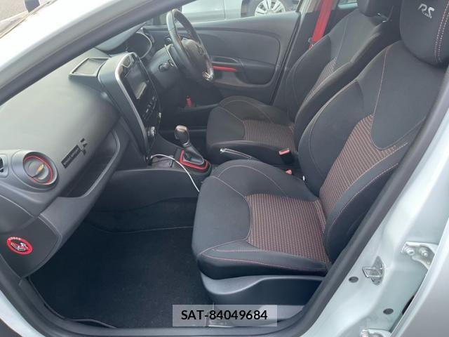 Renault LUTECIA 2016-12 8458314-8