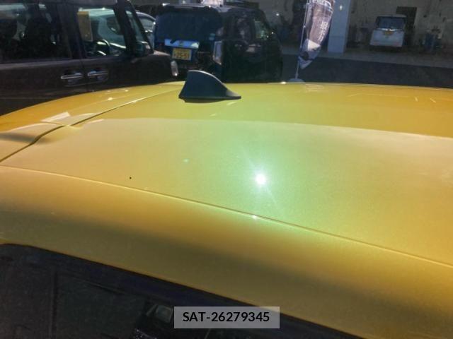Renault LUTECIA 2016-03 8527020-13