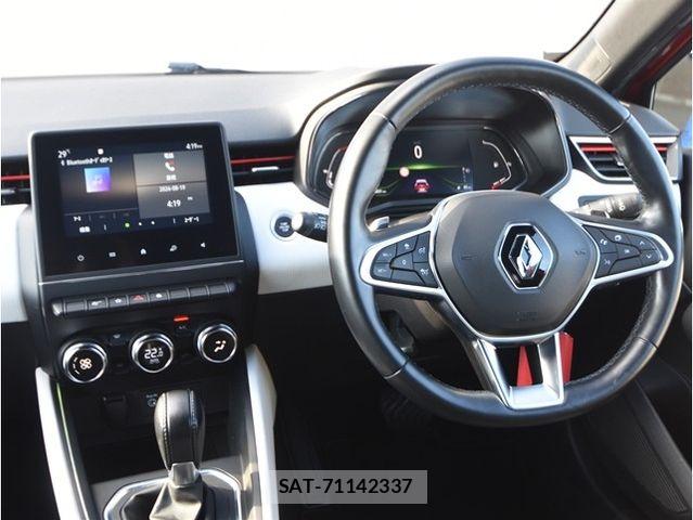 Renault LUTECIA 2023-02 8527018-20