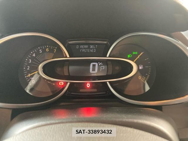 Renault LUTECIA 2016-08 8527019-14