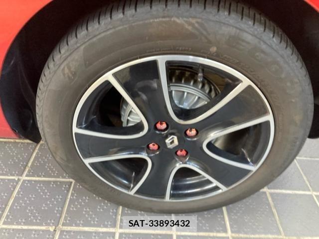 Renault LUTECIA 2016-08 8527019-6