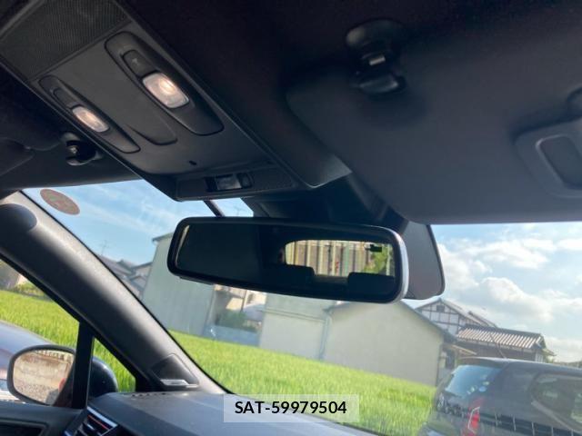 Renault LUTECIA 2020-11 8563389-10