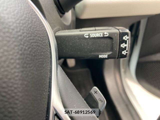Renault LUTECIA 2023-01 8628650-16