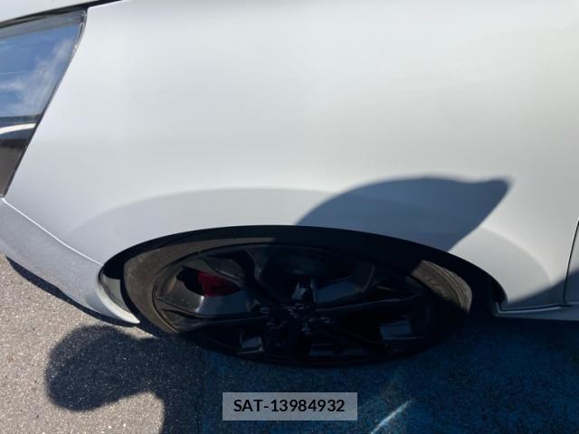 Renault LUTECIA 2014-06 8661276-11