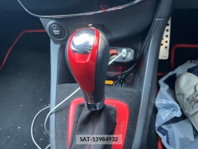 Renault LUTECIA 2014-06 8661276-16