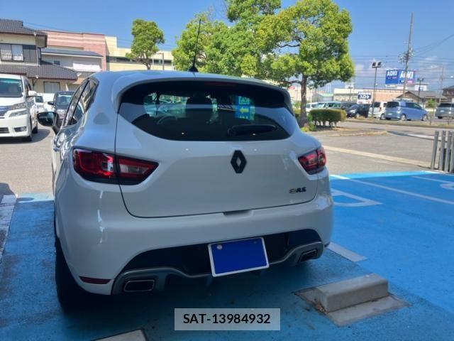 Renault LUTECIA 2014-06 8661276-6