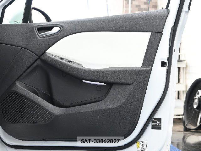 Renault LUTECIA 2022-05 8661274-22