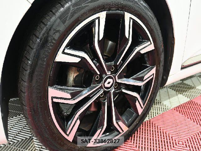 Renault LUTECIA 2022-05 8661274-8