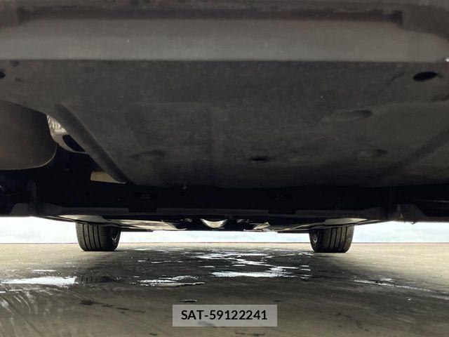 Renault LUTECIA 2021-09 8666826-19