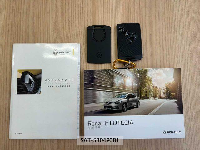 Renault LUTECIA 2018-06 8686438-1