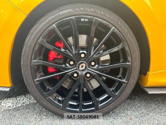 Renault LUTECIA 2018-06 8686438-28