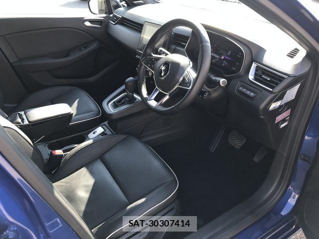 Renault LUTECIA 2021-08 8686435-9