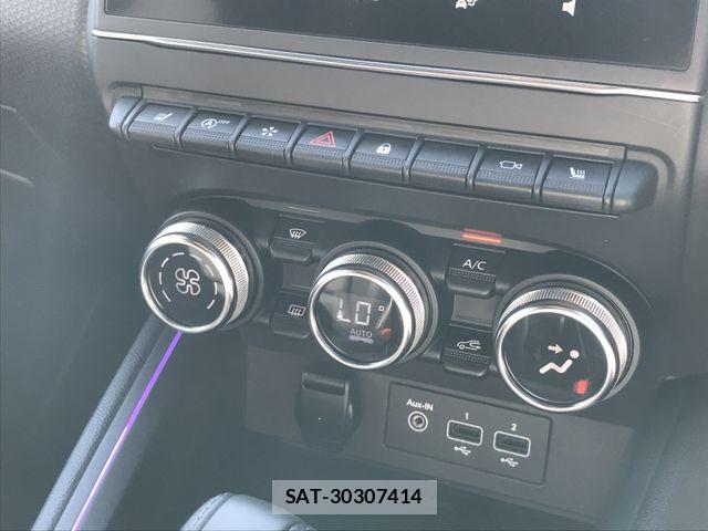Renault LUTECIA 2021-08 8686435-19