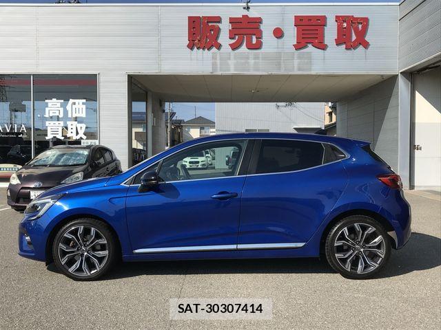Renault LUTECIA 2021-08 8686435-6